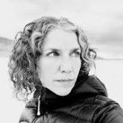 Headshot of writer Daniela Naomi Molnar